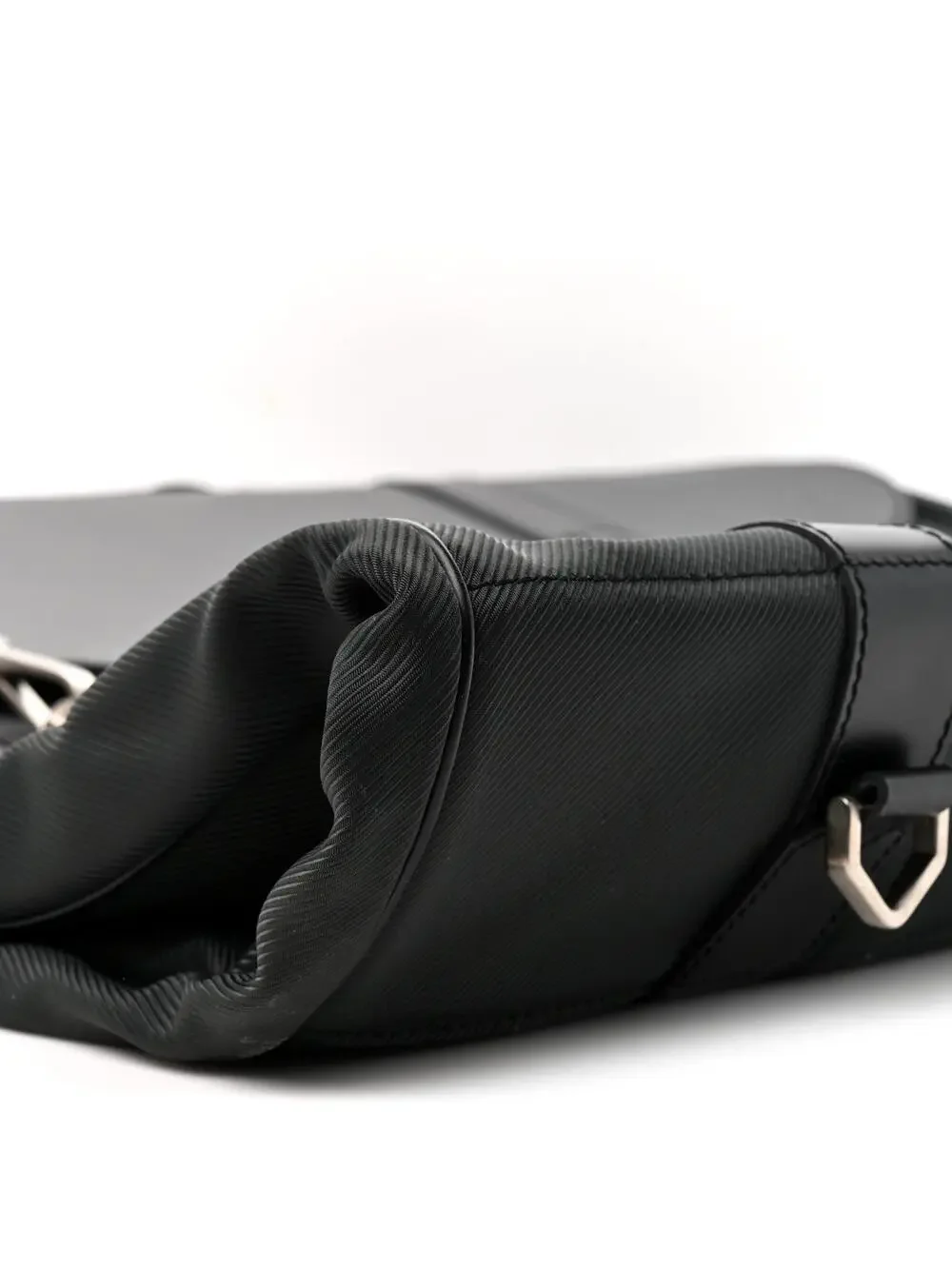 Louis Vuitton Taiga Portable Gibeciere #340271L75B
